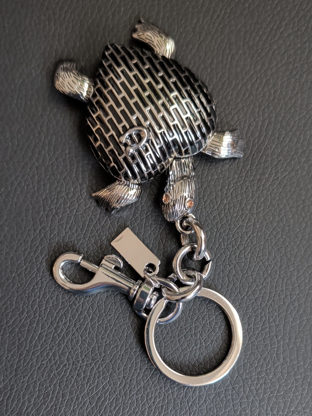 Turtle Keychain With Silver Hardware NWOT